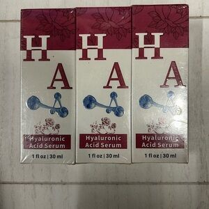 NWT-2.3% Hyaluronic Acid Serum w/ 5% Rosa Rugosa Flower Water (3 Pk 1fl.oz/30ml)